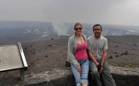 Visita à cratera do kilauea, o vulcão mais ativo do mundo, perto de Volcano, na Big Island, no Havaí